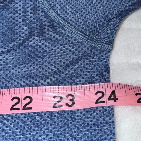 LULULEMON Athletica men’s license to train blue moisture wick shirt size XL - Picture 16 of 17